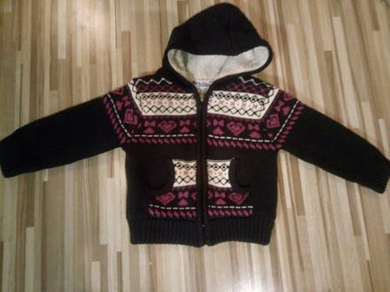 Vyteplený svetrík, 80