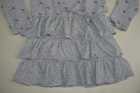 104/110 volanikove saty,4-5 r., 110