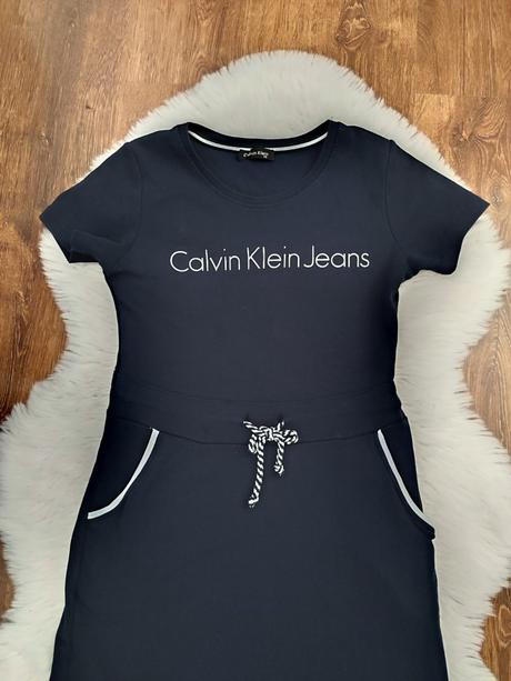 Športové šaty, 152