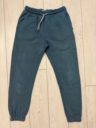 Teplaky, reserved,164