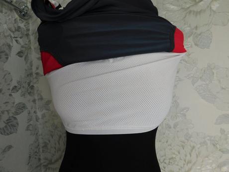 Damske športove tielko/top, reebok,40