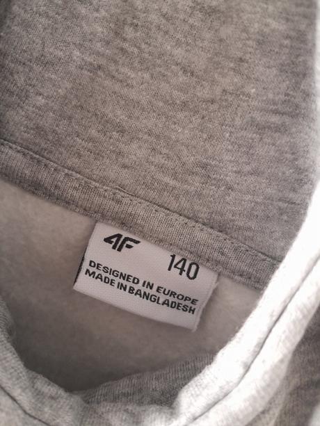 4f mikina, 140