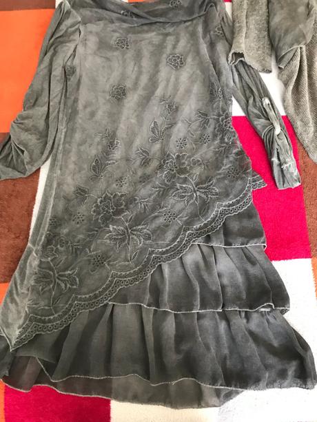 Súprava- šaty+sveter+šatka, made in italy vel.36,