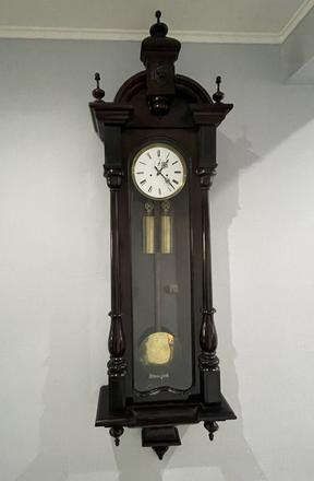 Starožitné hodiny., 