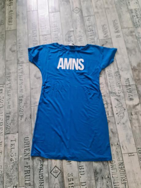 Šaty amnesia, xl