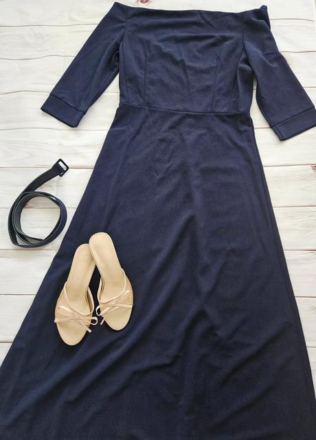 Krásne modré šaty, m