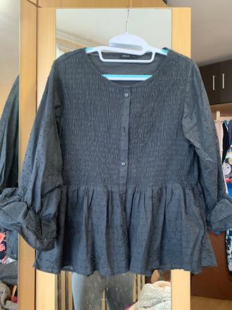 Zaujímavá vyšívaná blúzka, l