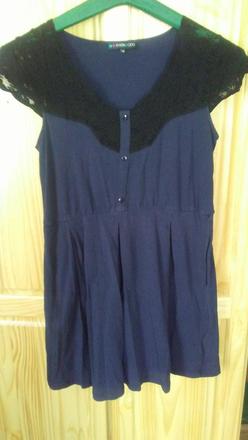 Dámske šaty s čipkou, m