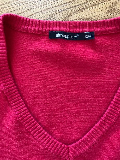 Cerveny sveter, atmosphere,m