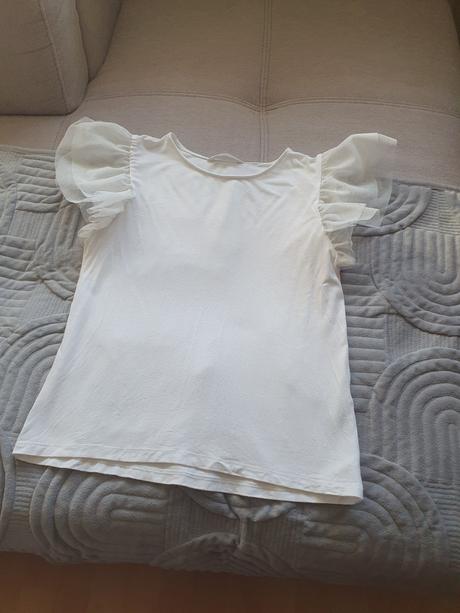 Predám tričko s volánikovými rukávmi veľ. 152/158, 152