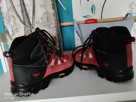 Vimbram treková obuv, 33