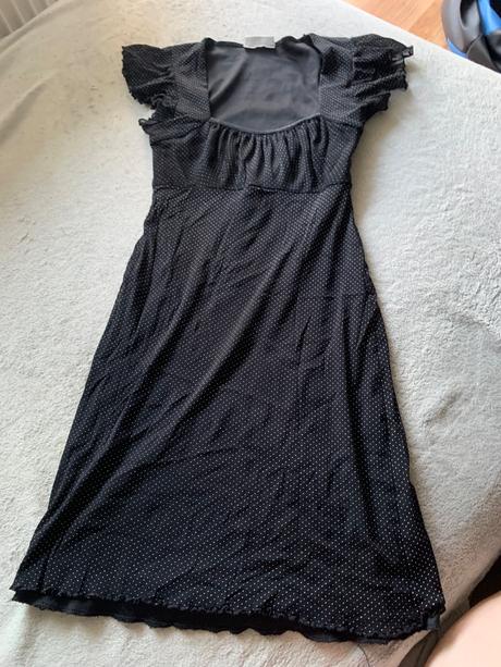 Dievcenske saty, 158