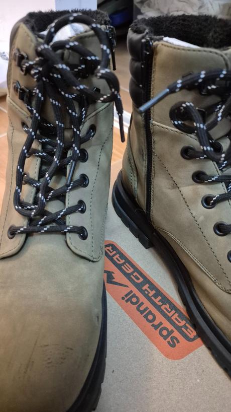 Zimne topanky, reserved,39