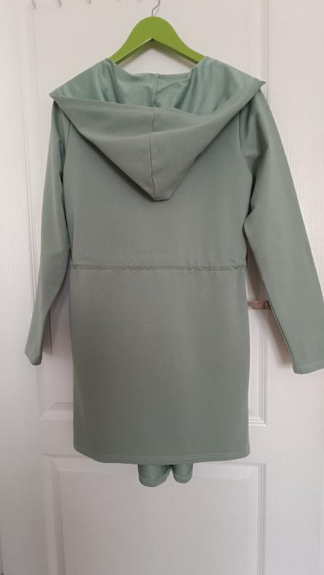 Kardigan na zaväzovanie, new yorker,40