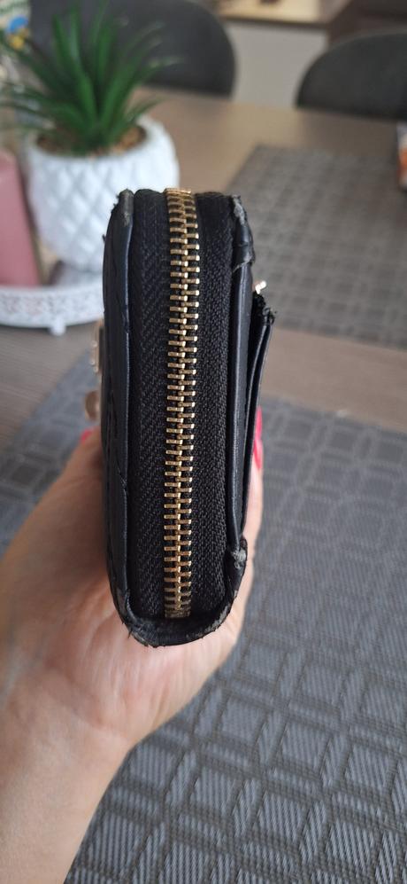 Guess penazenka, guess