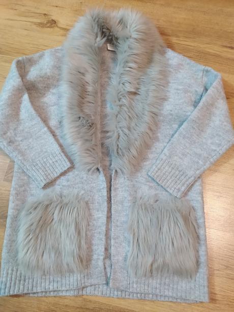 Sveter kozusina, f&f,140