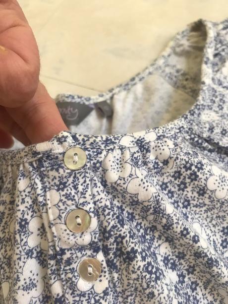 Romantické kvietkované tričko, m