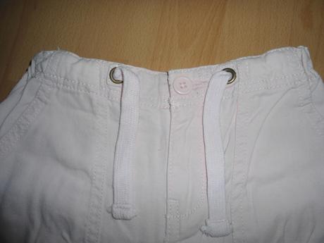 Bledoruzove letne kratasky, 122