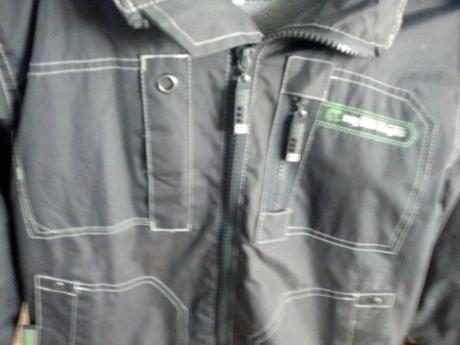 Prechodná vetrovka pre 8. ročného fešáka, 128