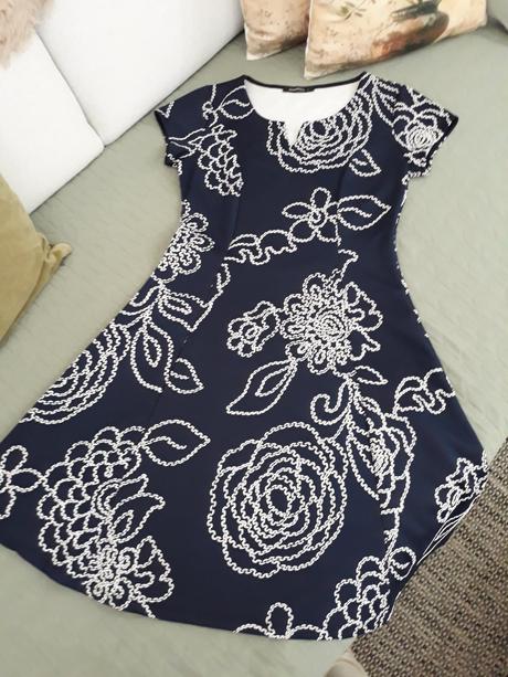 Predám dámske elegantné šaty zn. chantall, veľ. s, chantall,s