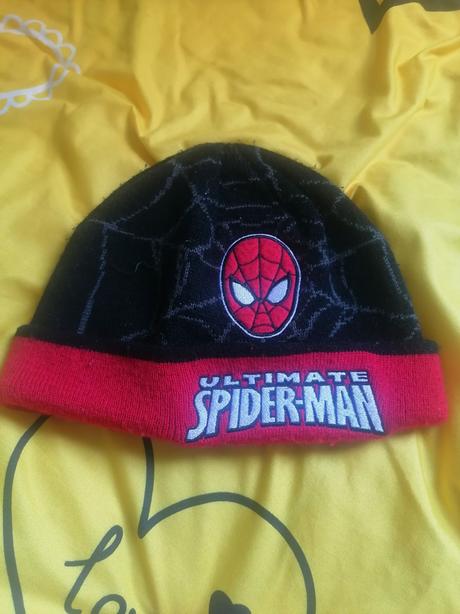 Balík čiapok a sal, 