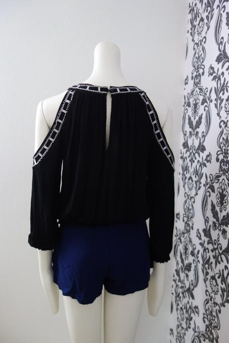 Top s odhalenymi ramenami, h&m,xs