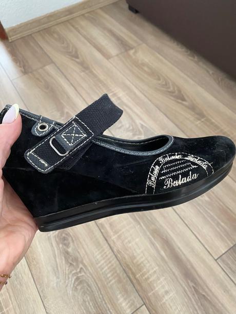 Topánky, balada,36