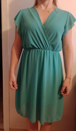 Spoločenské zelené šaty v. s + náušnice, s