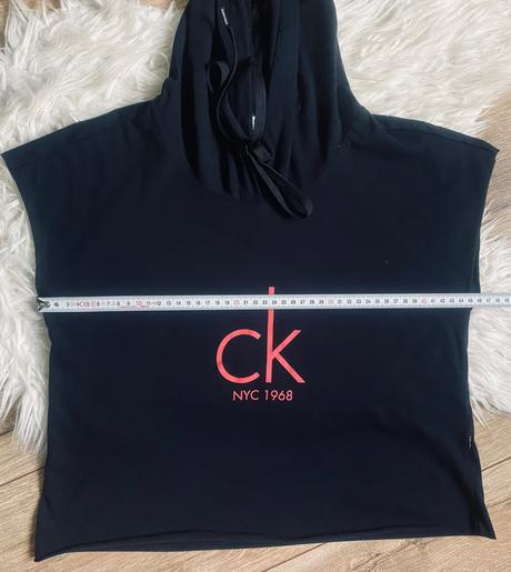 Calvin klein crop top, calvin klein,s