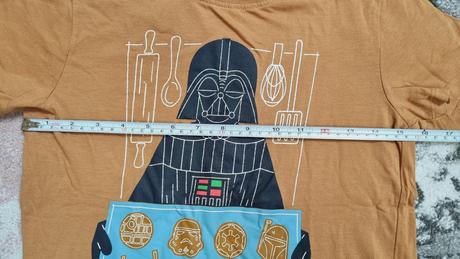 B3197 tricko vianočné star wars, sinsay,140