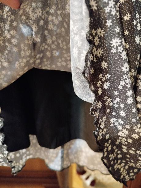 Kvetované šaty, gate,xs