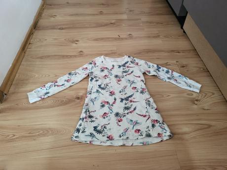 Balík oblečka, 122–134