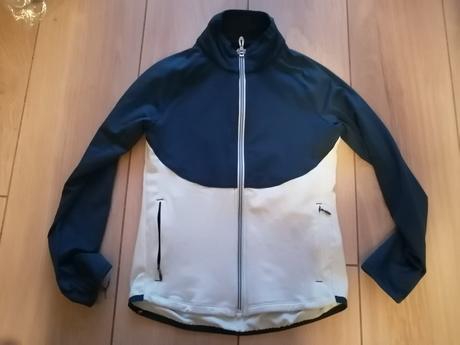 Športová tenká mikina z decathlonu, decathlon,134