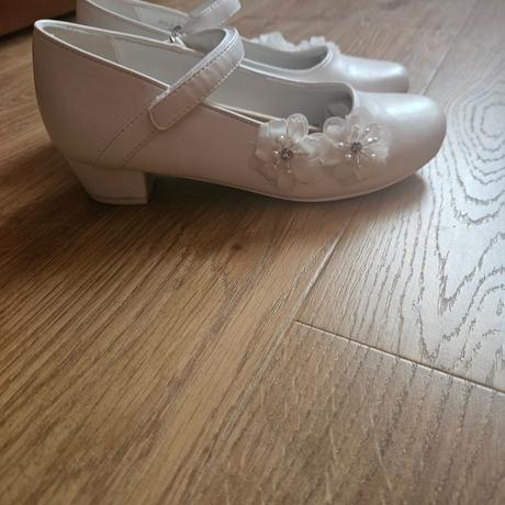 Biele lodicky dievcenske, graceland,22