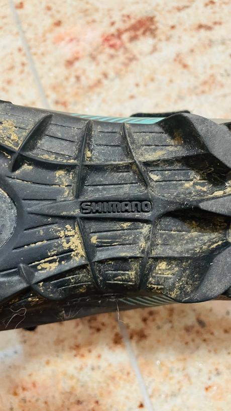 Cyklisticke tretry, 38