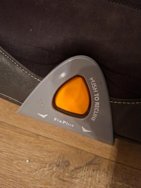 Autosedačka chicco oasys 2-3 fix plus, chicco