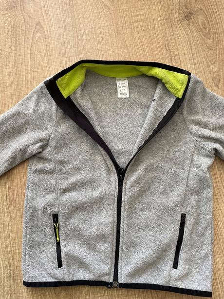 Flisova mikina, decathlon,128