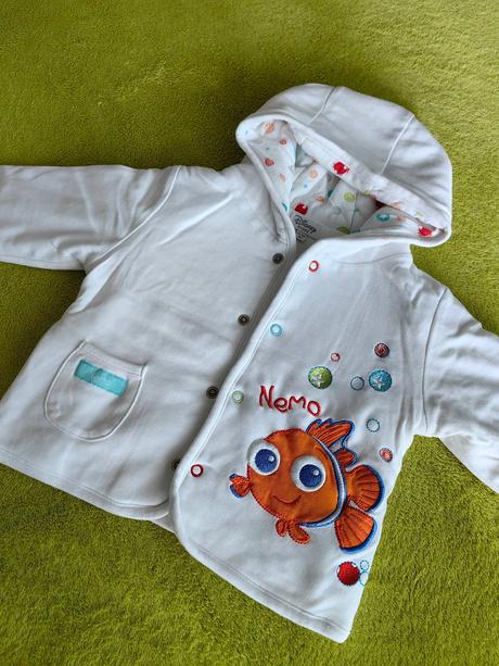 Minimálne nosená mikina s motívom hľadá sa nemo, disney,86