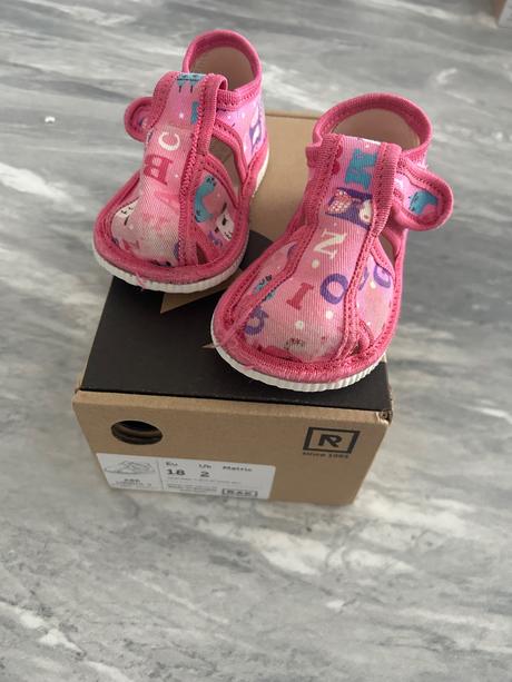 Topánočky a papučky, rak,<17