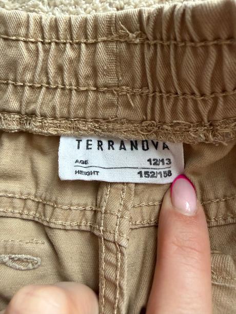 Detske kapsacove nohavice, terranova,152
