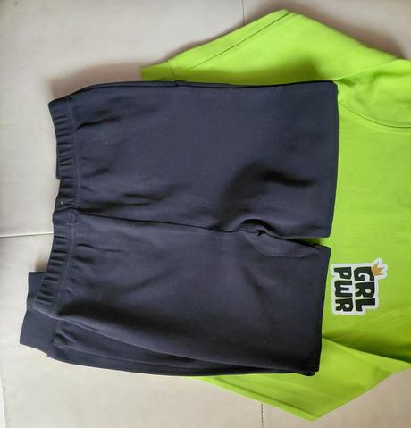 Tepláková súprava, 128