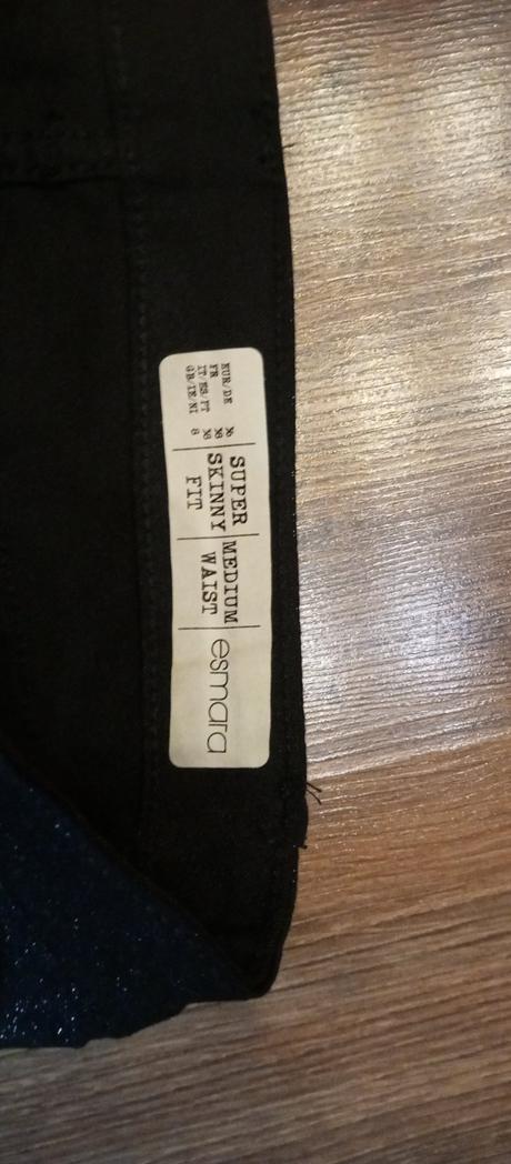 Trblietavé džínsy, esmara,34 / 36