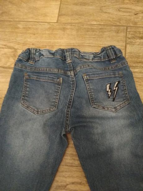 Dievčenské rifle, kik,134