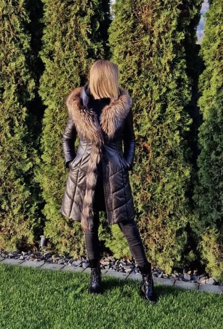 Kožená bunda s bohatou kožušinou, xs