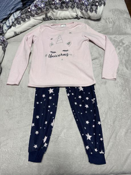 Pyžamo 146-152, 146