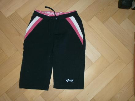 Šortky, 152