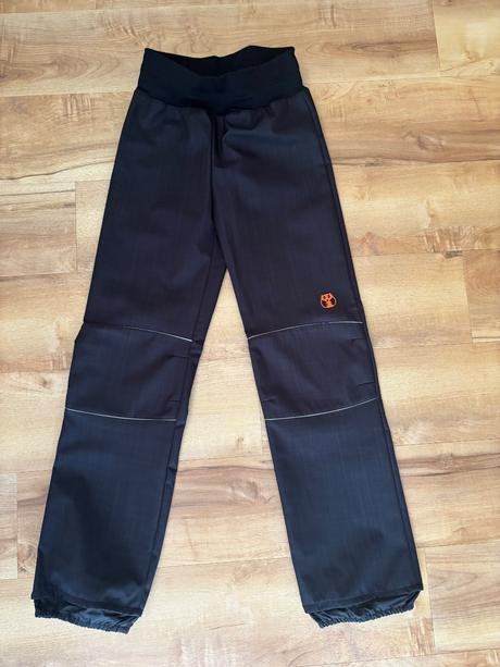 Softhellové nohavice, 152