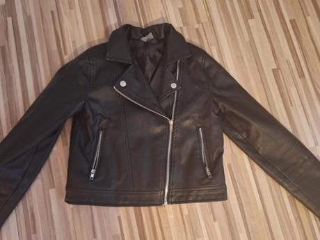 Kožená bundička, 146