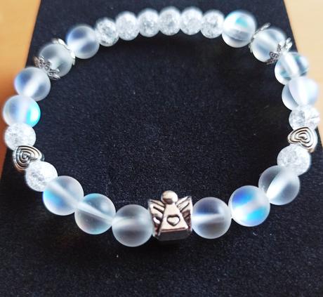 Handmade náramky z prírodných kameňov a iné,