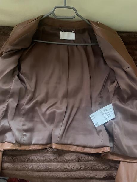 Kozena bunda, hugo boss,s